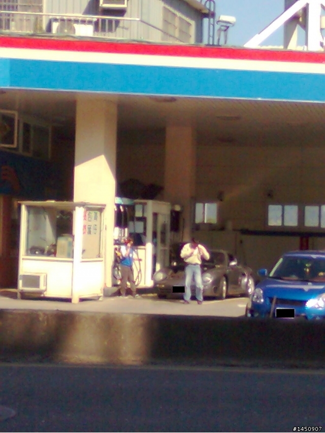 這台PORSCHE是...?