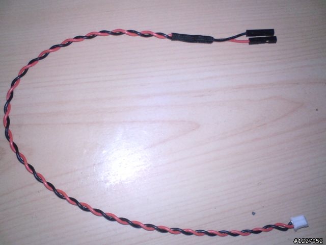 [求助]關於買顯卡所贈送的一條線