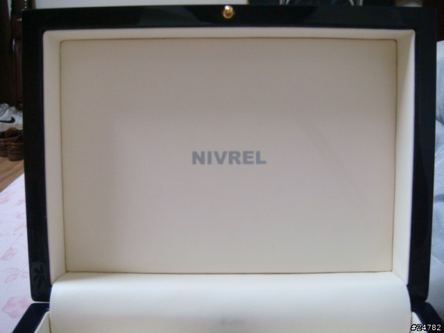 [開箱文] 超冷門的 "NIVREL" 我只知道它是機械表....