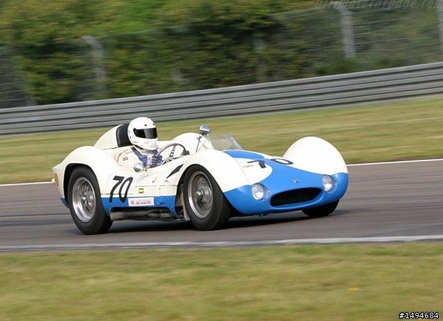 模型車收藏分享[001-CMC, 1/18, Maserati Tipo 61 Birdcage, 1961]