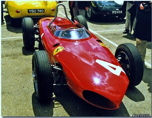 模型車收藏分享[019-CMC, 1/18, Ferrari 156 F1, 1961, 鯊魚鼻]