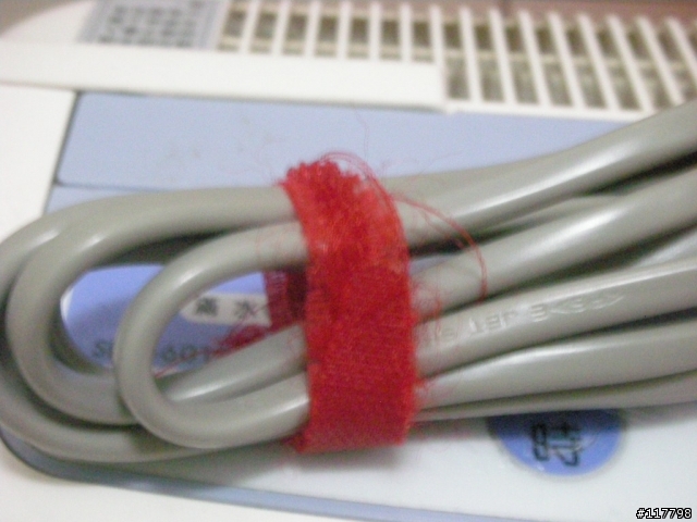 請問有人知道哪裡可以買得到ASUS NB附的那種束線帶嗎？