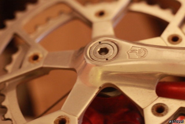 有關CAMPAGNOLO老零件請教  請幫我確認一下零件等級