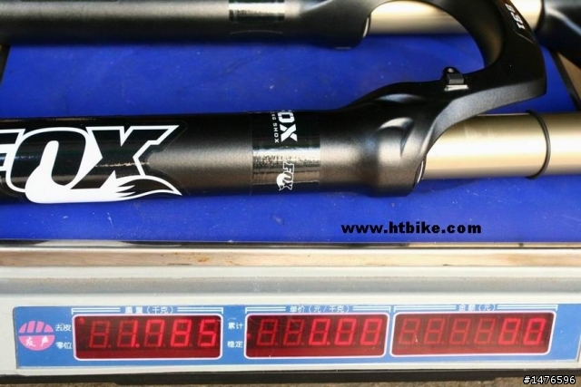 2010 FOX 831 全新4X DJ前叉,開箱文