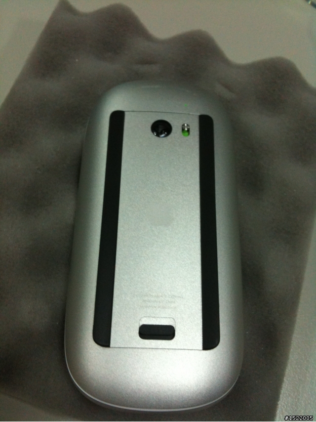 期待已久的Magic Mouse 開箱囉
