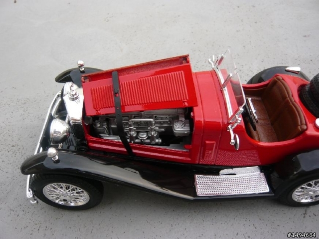 模型車收藏分享[004-CMC-M055, 1/18, Mercedes-Benz SSKL, Mille Miglia, 1931（白象）]