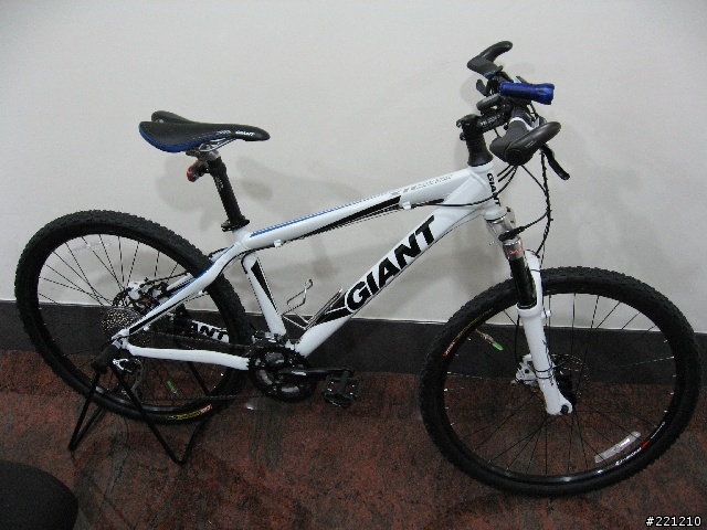 [分享]我的Giant XTC SE2(重新貼圖版)