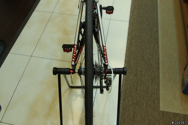 [分享]fi'zi:k Arione K:1 & 2010年GIANT Advanced SL 1