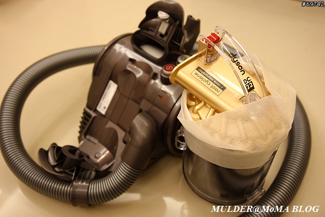 [MoMo桑分享] Dyson DC22 Allergy + DDM 滿除男人浪漫夢想的強力吸塵器 !!