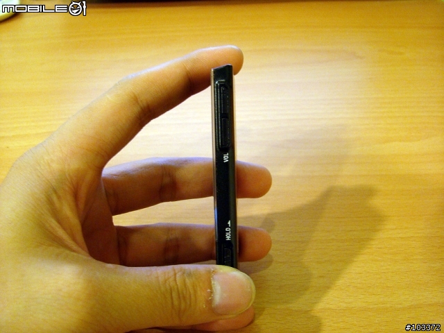 [開箱]SONY NWZ-S744金屬質感奢華再現(圖多)1203已更新