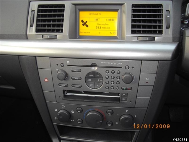 Vauxhall Signum 1.9 CDTi
