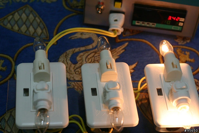 [開箱]用料紮實的省電安全插座
