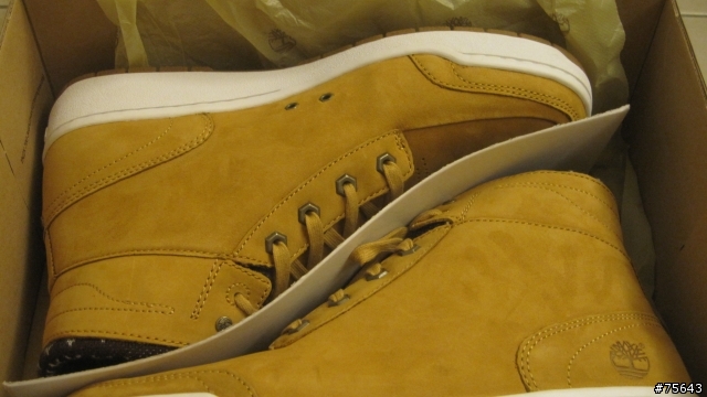 Timberland 黃金色-91580 搭什麼都好看.
