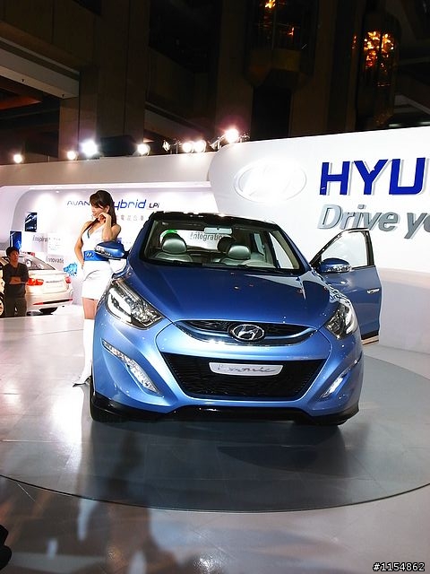 [車展]Hyundai i30!!(內附業代美眉)