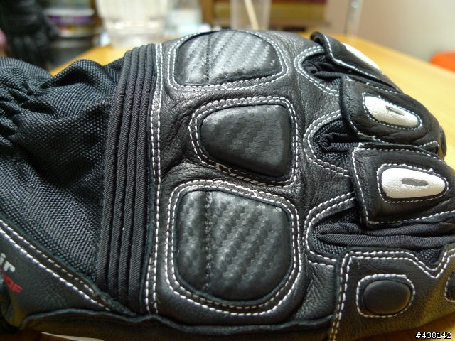 [分享] Hit-Air 冬季手套 Glove W3