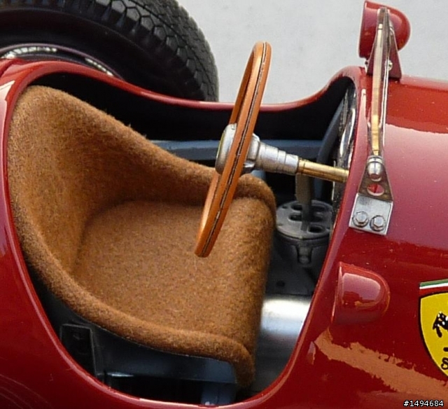 模型車收藏分享[007-CMC-M056, 1/18, Ferrari 500 F2, 1952/53]