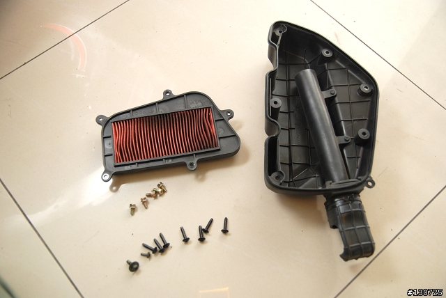 ＊2010/01/05 更新 [DIY] G5 更換空氣濾清器(副廠空濾跟原廠空濾的比較圖)