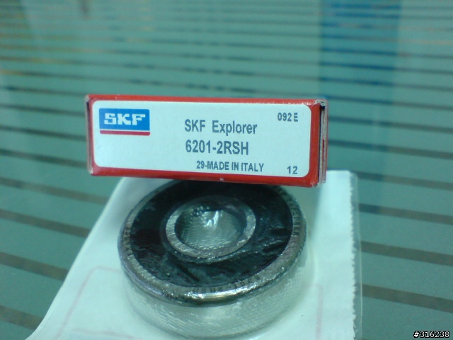 開箱 勁戰/GTR SKF前輪心 軸承 & SKF LGHP2 耐高溫黃油