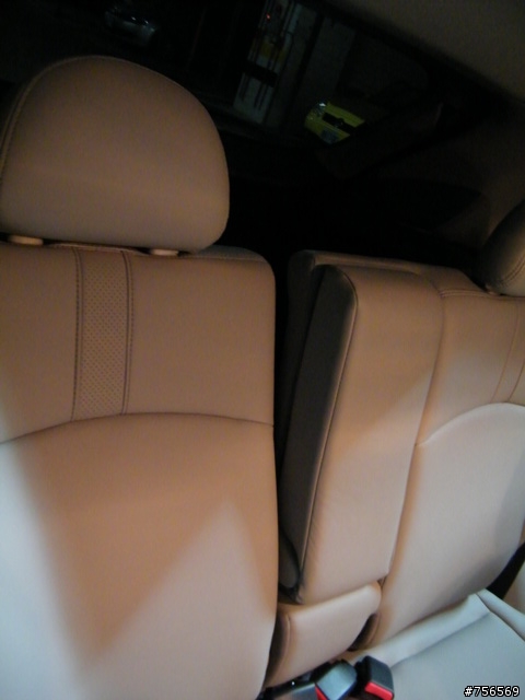 [新車+兒子+老婆開箱文]老婆挑的實用小車 all new colt plus P.s 私藏的漂亮老婆終於同意露臉!!我們去了貴森森的昱帝嶺~圖多