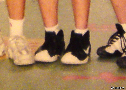 [NIKE] 這一雙是?