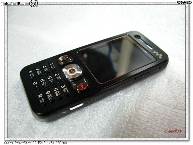 [分享]溫故知新~~Sony Ericsson W890i 黑黑篇！