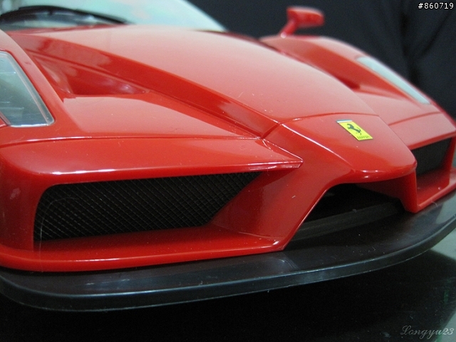 [開箱]1:10 ENZO FERRARI  遙控車  圖多