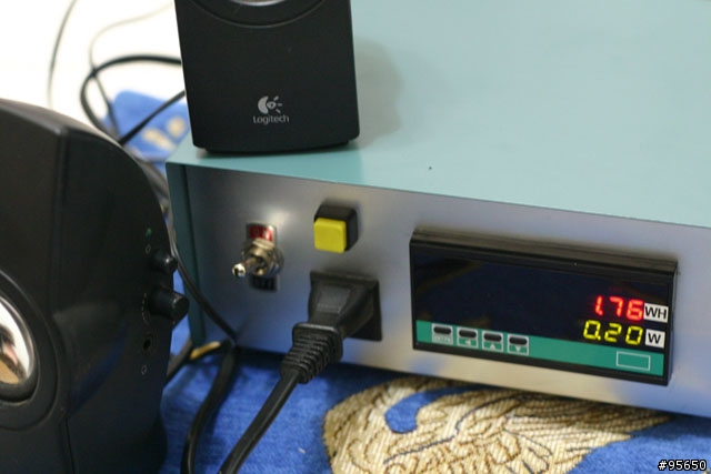 [開箱]用料紮實的省電安全插座