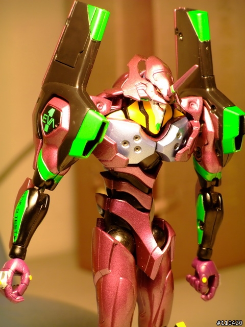 買了好久的初號機從見天日!!