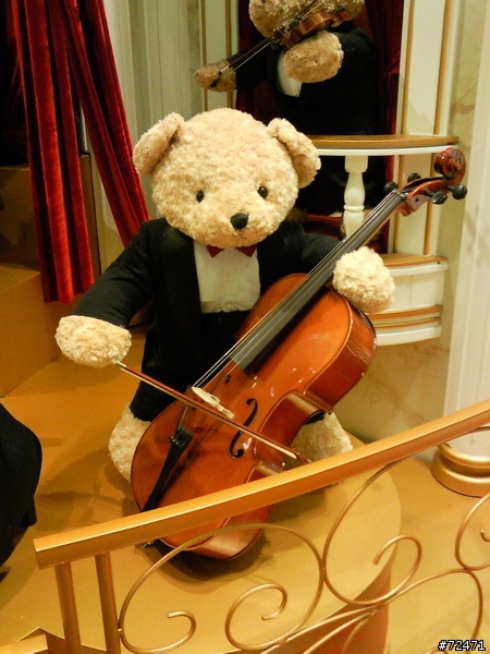 ~ 香港的聖誕節 – 室內貴族熊世界篇 (城堡+摩天輪+演奏廳+火車站) BY三星 i8000