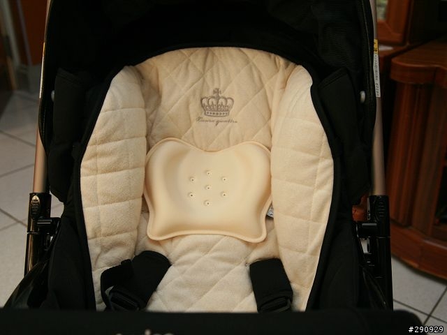 (開箱)小少爺的第一台推車 Aprica雙向嬰幼兒手推車CALCCObed 700 開箱分享