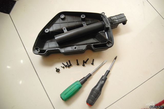 ＊2010/01/05 更新 [DIY] G5 更換空氣濾清器(副廠空濾跟原廠空濾的比較圖)