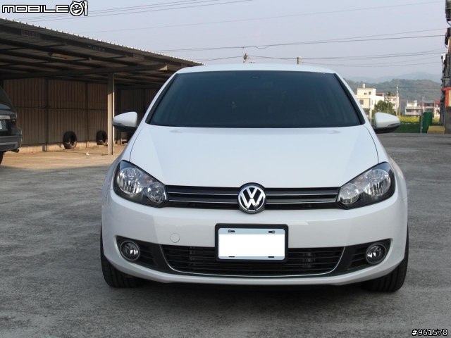 終於交車了!!GOLF VI 2.0 TDI~史上照的最醜的開箱文