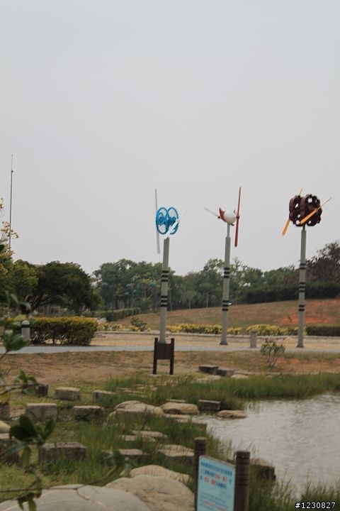 小弟第一次去都會公園拍風景