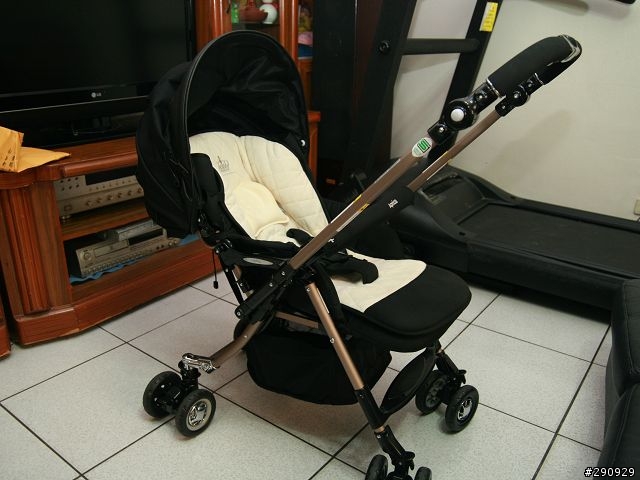 (開箱)小少爺的第一台推車 Aprica雙向嬰幼兒手推車CALCCObed 700 開箱分享