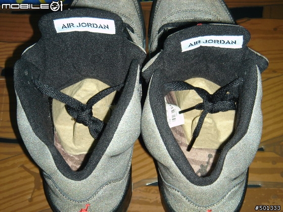 寄錯的一組球鞋><"(下)AIR JORDAN 五代 DMP