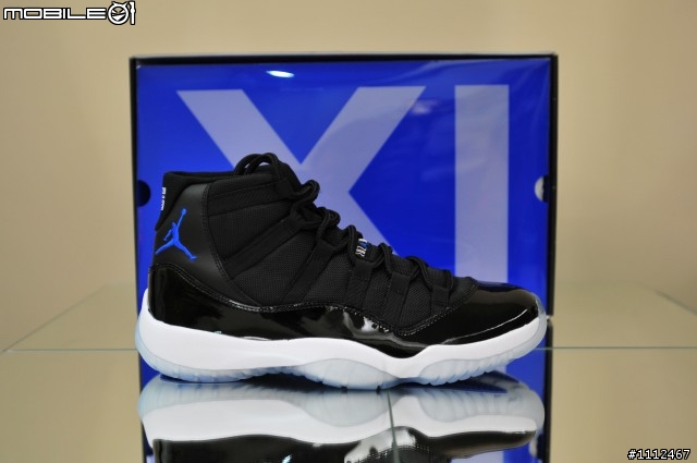 [開箱]AIR JORDAN 11 怪物奇兵 (圖多)
