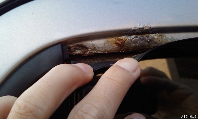 CRV 車窗生鏽 保固該如何處理??