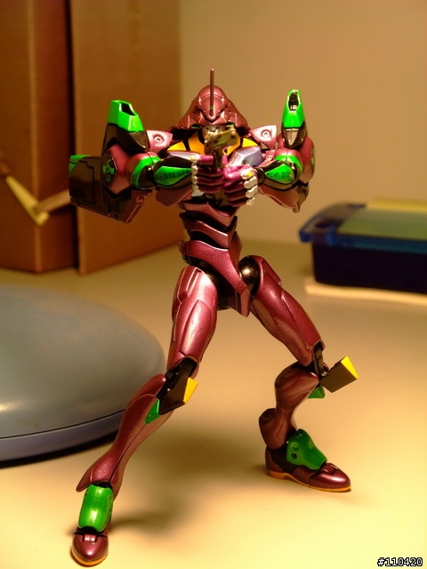 買了好久的初號機從見天日!!