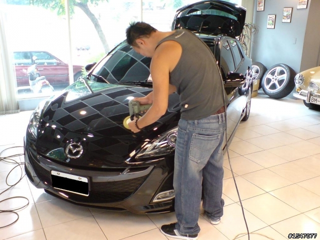 小黑到啦~New Mazda3 2.0 汽車美容&BILSTEIN開箱分享