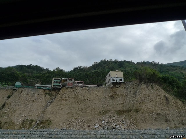騎車、爬山兩相宜之郡大林道 (新增下坡影片)
