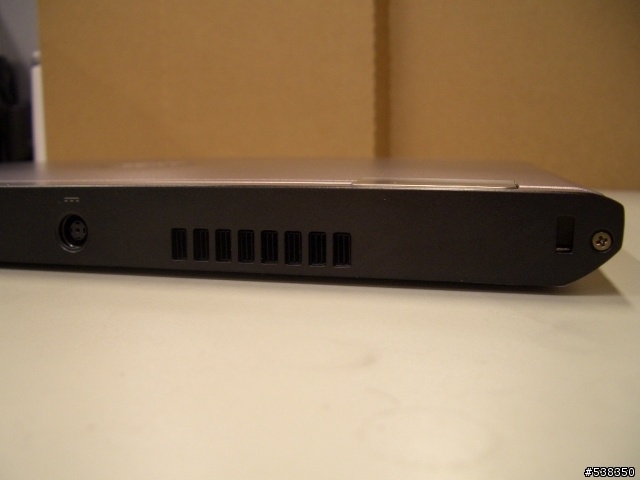DELL VOSTRO V13 開箱文