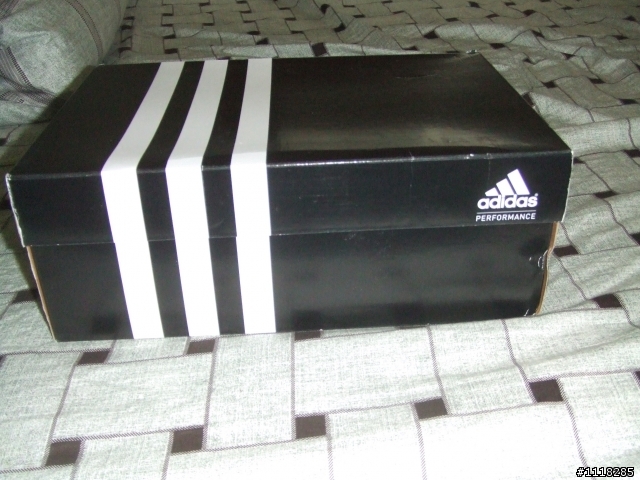 [開箱]ADIDAS VUELTANO卡鞋~入手