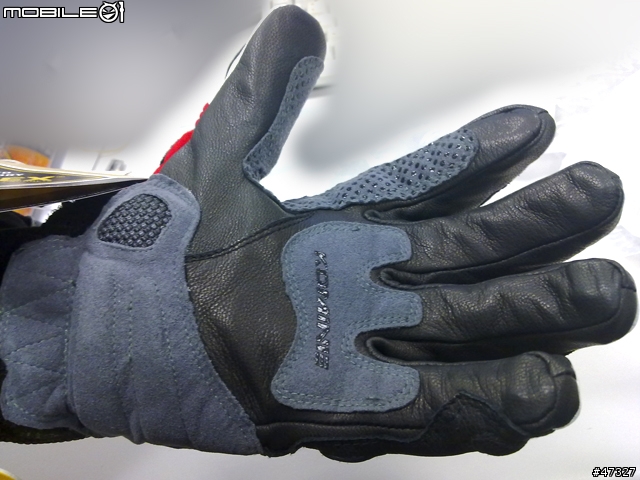 安全至上+不想溼冷的過冬天之 KOMINE GK-716 防水透氣保暖手套