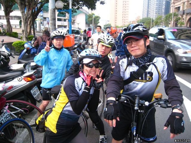[ 照片 ] 2009 12/05 環大臺北自行車挑戰隊活動...
