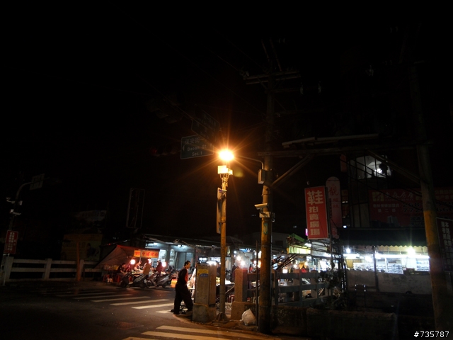 WB1000的夜拍光芒問題