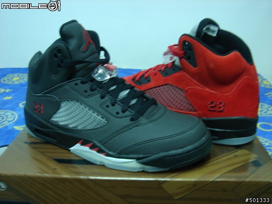 寄錯的一組球鞋><"(下)AIR JORDAN 五代 DMP