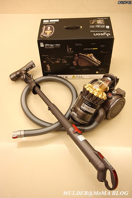 [MoMo桑分享] Dyson DC22 Allergy + DDM 滿除男人浪漫夢想的強力吸塵器 !!