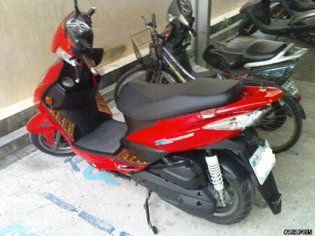 [遲來的開箱]我的第一台新車，紅胖R  Racing 雷霆150 Fi 請多指教!