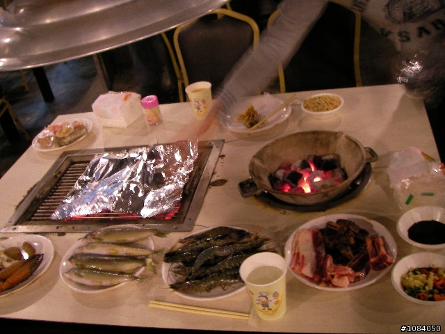 羊肉爐跟明蝦299吃到飽