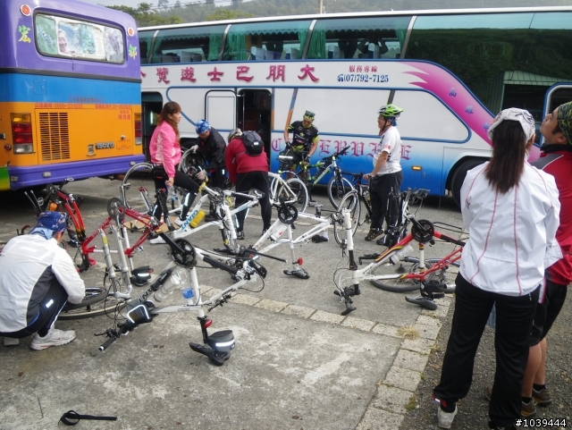 [分享]小折兵團.夢時代車隊36彎聯誼---搖擺篇
